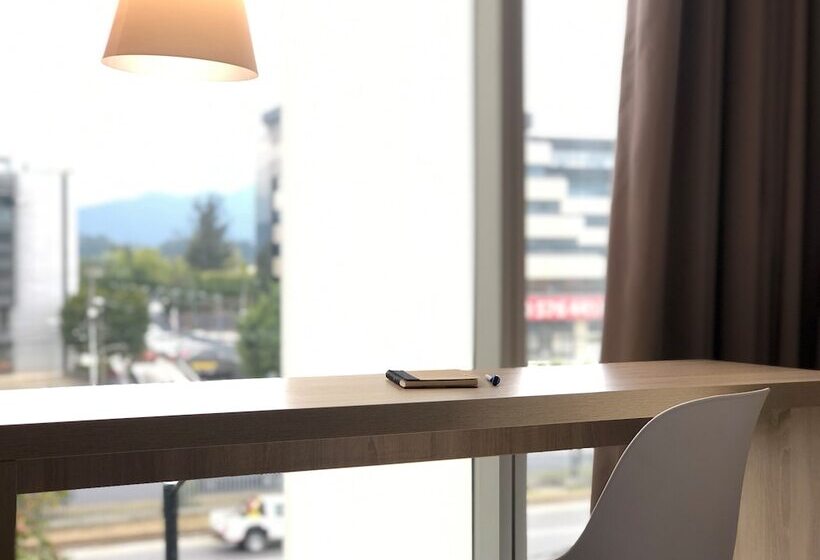 Номер Стандарт, Ibis Chia