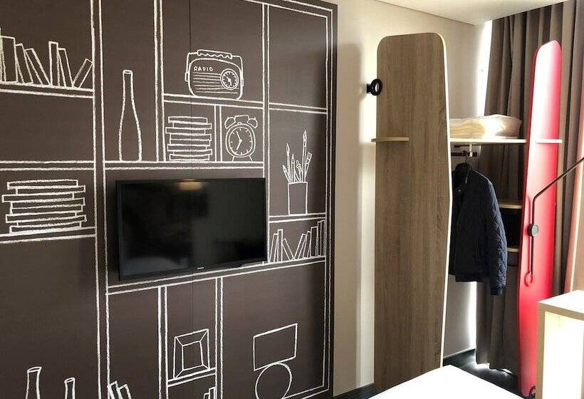 Номер Стандарт, Ibis Chia