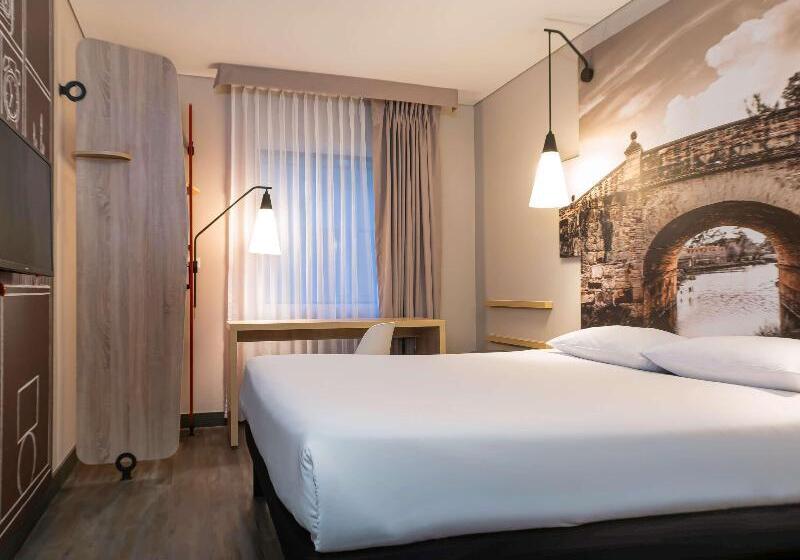 Номер Стандарт, Ibis Chia