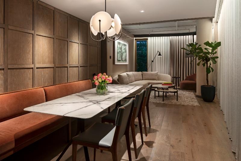 套房, The Londoner