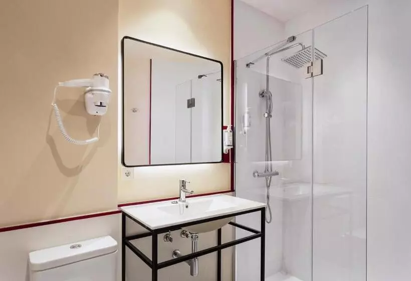 スーペリアールーム, B&b Hotel Madrid Centro Plaza Mayor
