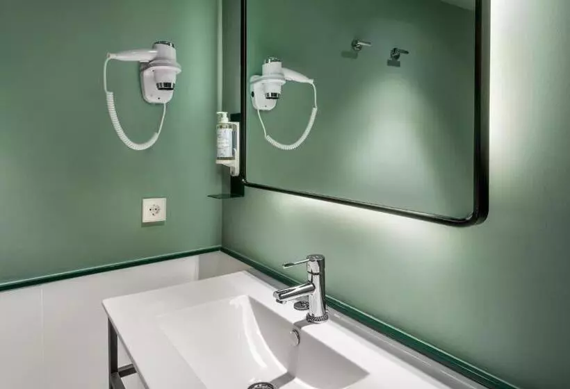 テラス付きジュニアスイート, B&b Hotel Madrid Centro Plaza Mayor