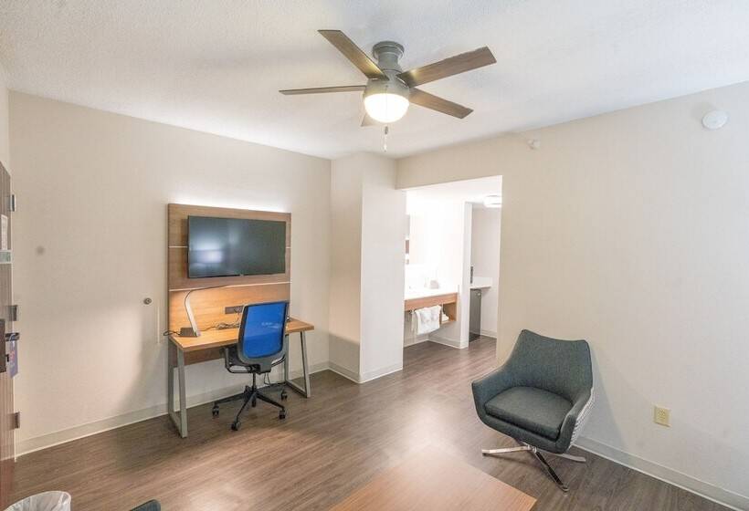 套房, Holiday Inn Express Hotel & Suites Nashville Brentwood 65s