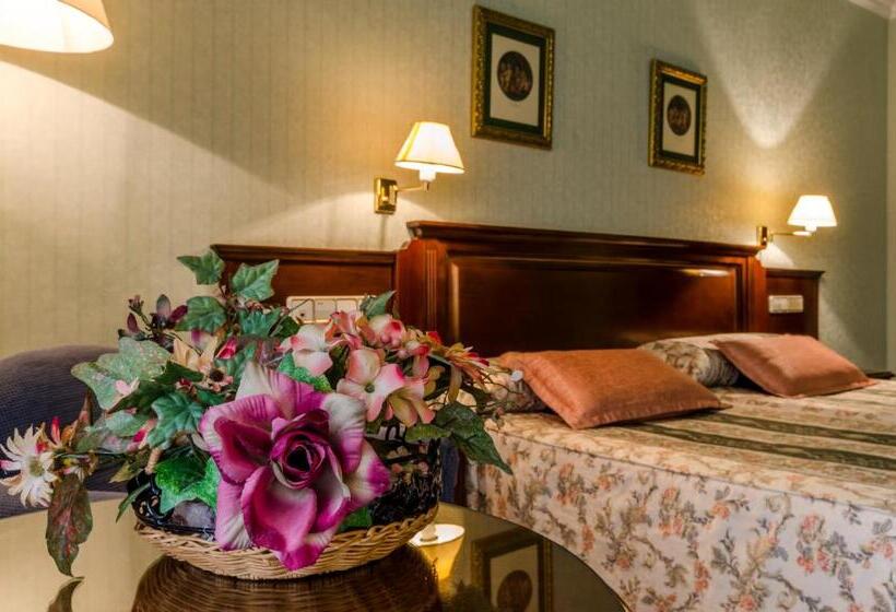 标准间, Infanta Cristina