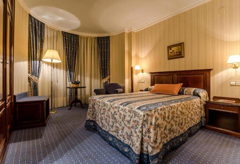 家庭间, Infanta Cristina