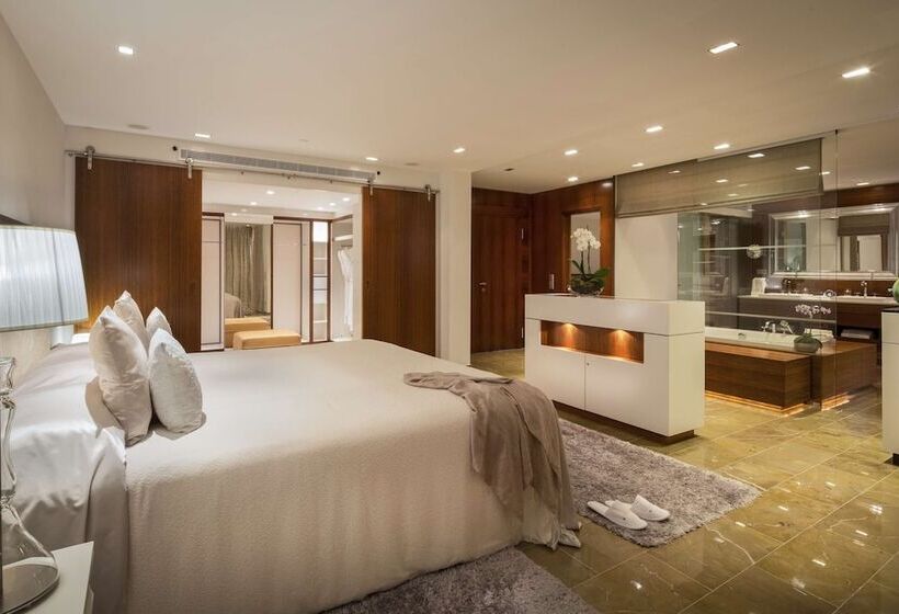 Королевский Люкс, Kempinski Hotel Bahía Beach Resort & Spa