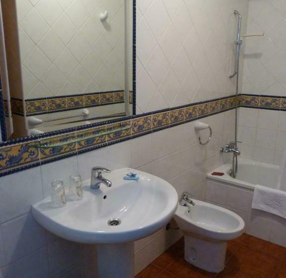 اتاق استاندارد, Mestas