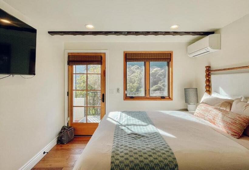 غرفة قياسية, Zane Grey Pueblo