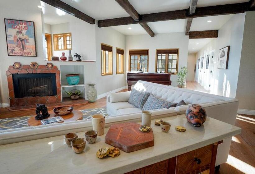 شقة دور أخير غرفة نوم واحدة, Zane Grey Pueblo