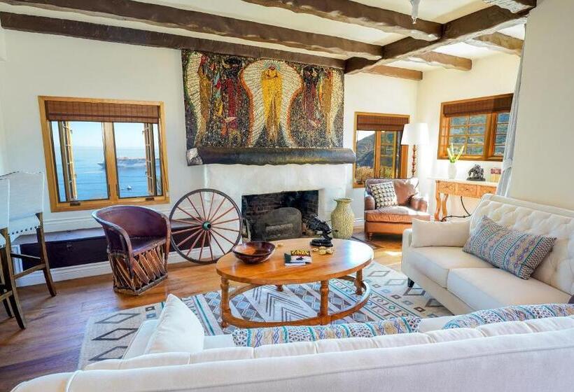 جناح سوبيريور, Zane Grey Pueblo