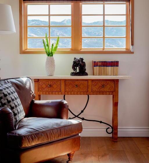 جناح سوبيريور, Zane Grey Pueblo