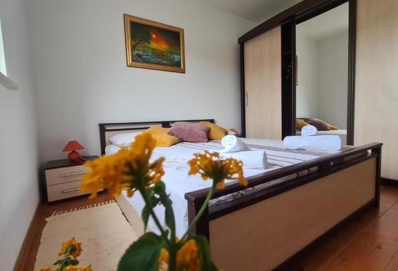 شقة غرفة نوم واحدة مزودة بشُرفة, Apartments Baškovic