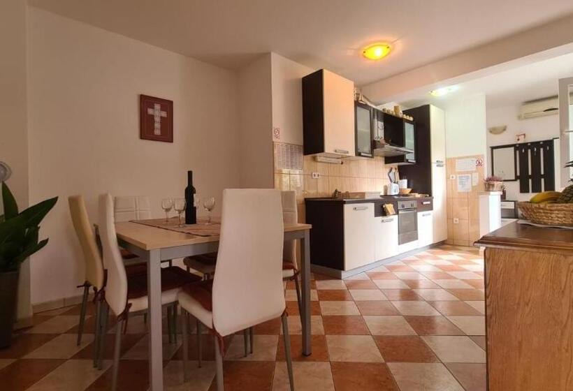 شقة غرفة نوم واحدة مزودة بشُرفة, Apartments Baškovic