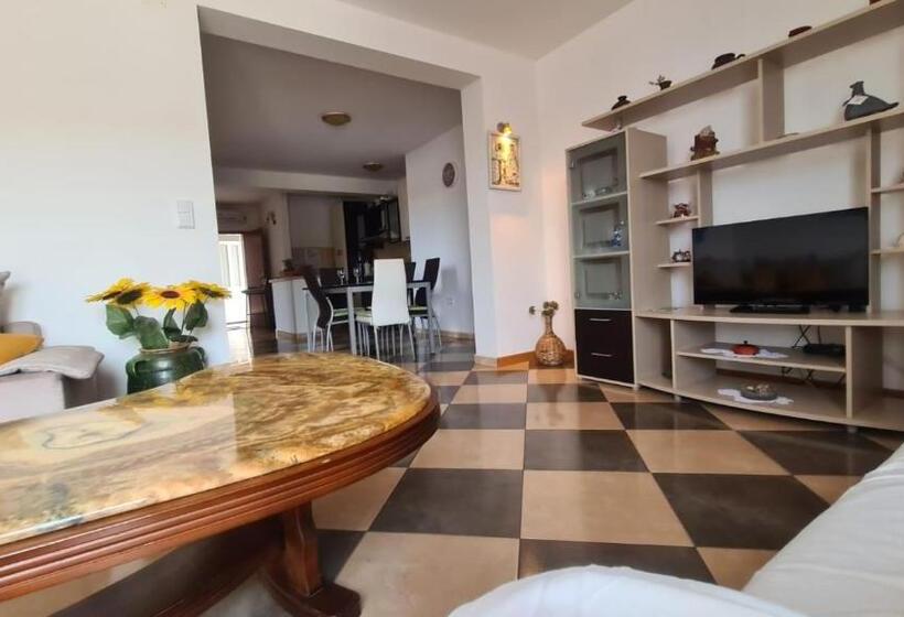 شقة غرفة واحدة مطلة على البحر, Apartments Baškovic