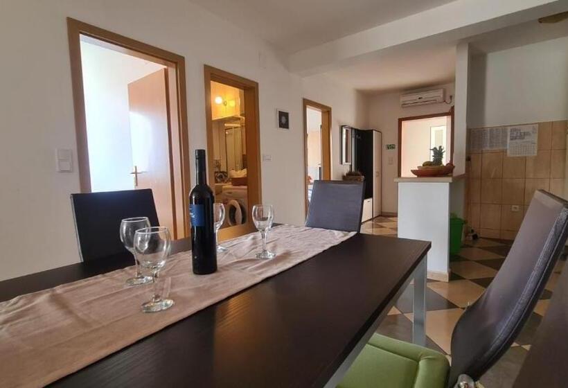 침실 1개 바다 전망 아파트, Apartments Baškovic