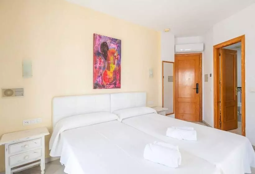 Economy Zimmer, Aparthotel Playamaro