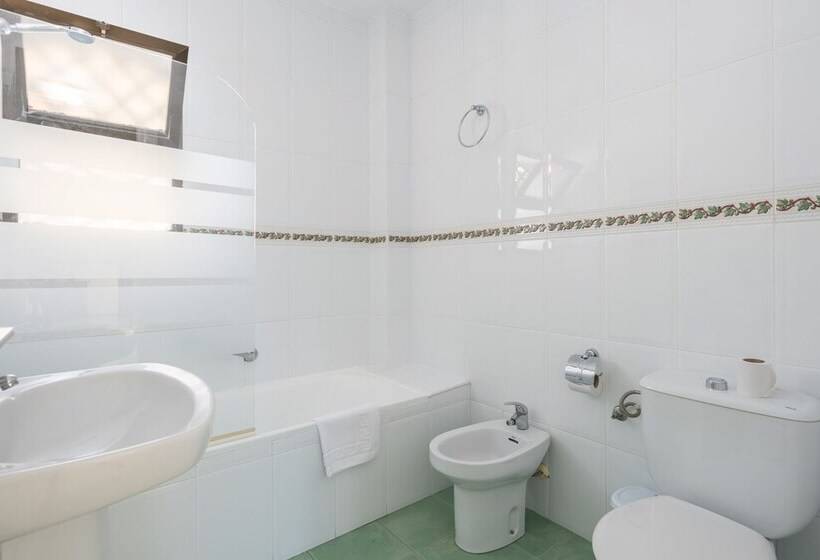 Номер Стандарт, Aparthotel Playamaro