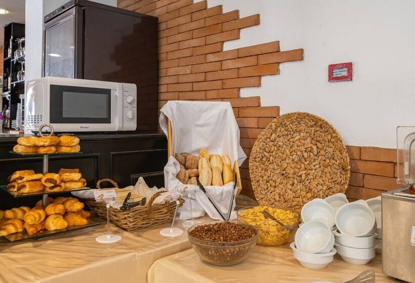 Номер Стандарт, Aparthotel Playamaro