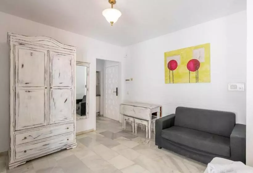 Standard-Studio mit Balkon, Aparthotel Playamaro