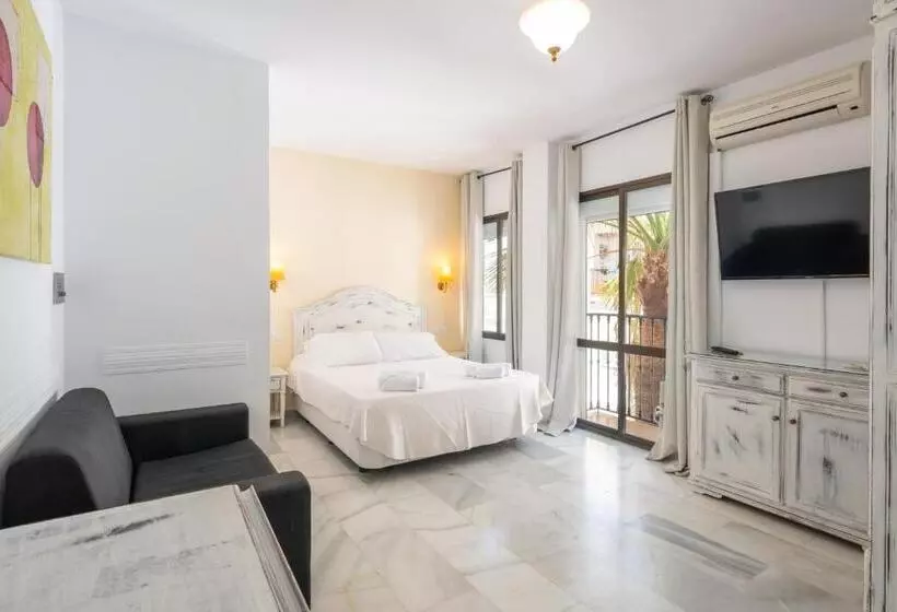 Standard-Studio mit Balkon, Aparthotel Playamaro
