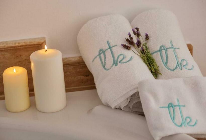 חדר סטנדרט עם ג'קוזי ונוף לים, Boutique Hotel El Tio Kiko