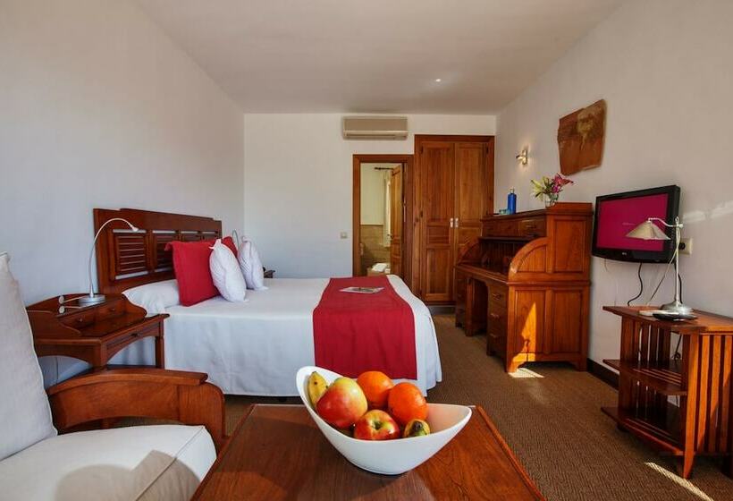 חדר סטנדרט עם ג'קוזי ונוף לים, Boutique Hotel El Tio Kiko