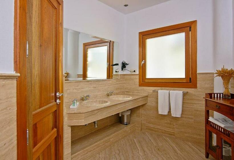 סוויטה עם ג'קוזי, נוף לים, Boutique Hotel El Tio Kiko