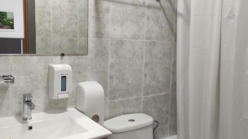 Номер Стандарт, Hostal Doña Isabel