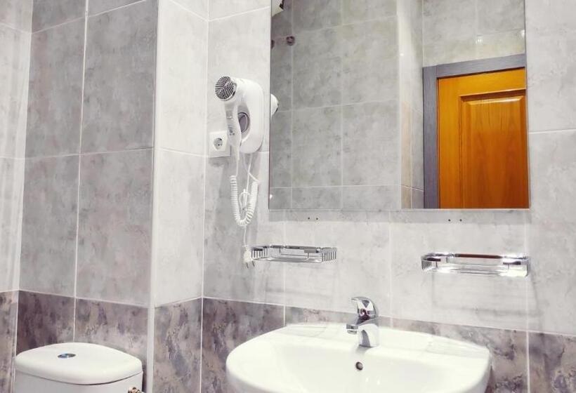 Номер Стандарт, Hostal Doña Isabel