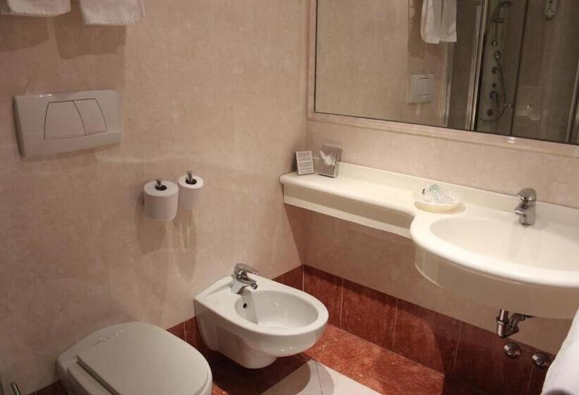 Номер Комфорт, Admiral Hotel Villa Erme