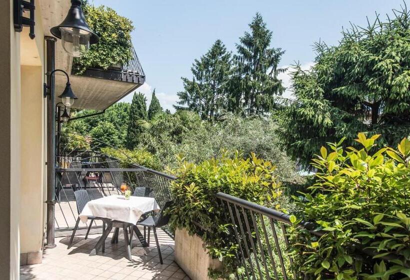 Трехместный Номер Комфорт, Admiral Hotel Villa Erme