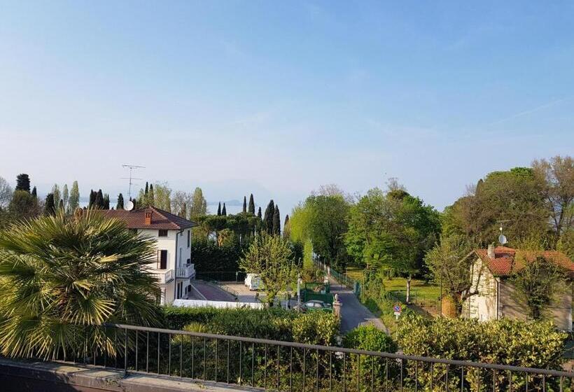 高级套房, Admiral Hotel Villa Erme