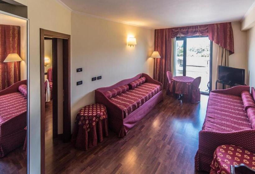 高级套房, Admiral Hotel Villa Erme