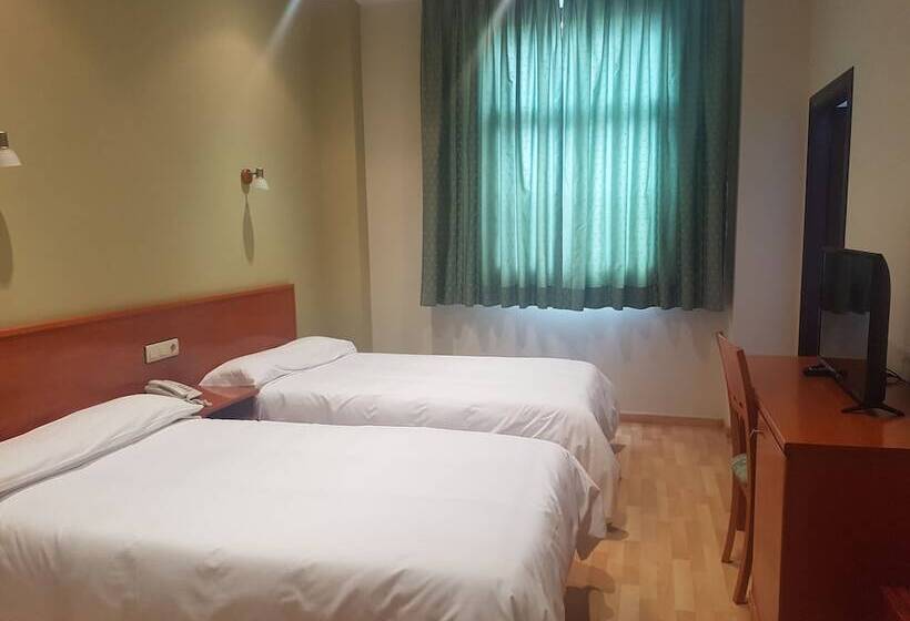 Номер Economy, Arcea Villaviciosa