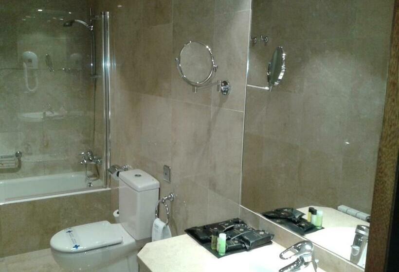 スタンダードシティビュールーム, Bahia