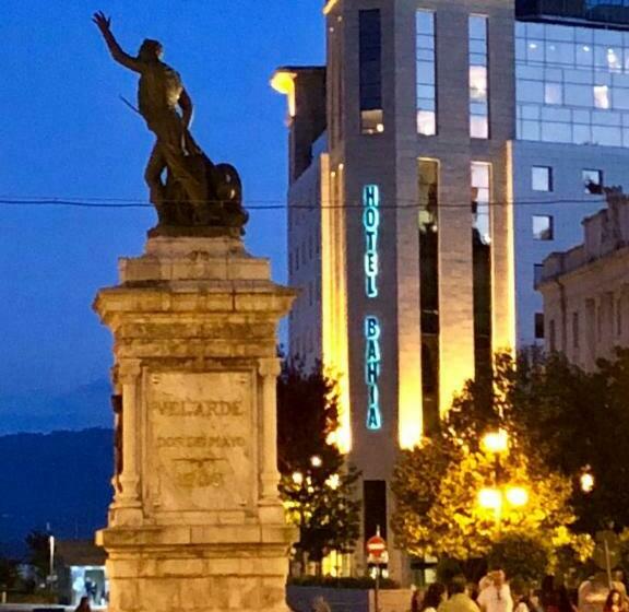 スタンダードシティビュールーム, Bahia