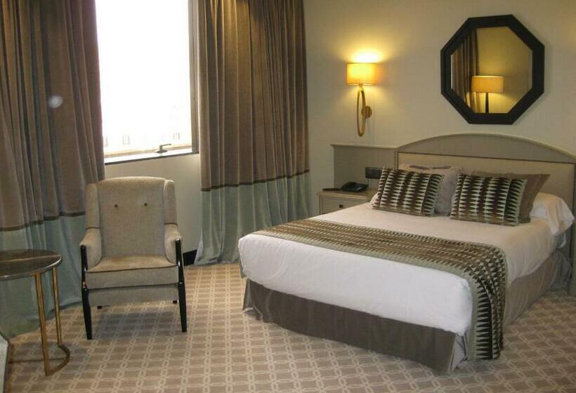 スタンダードシティビュールーム, Bahia