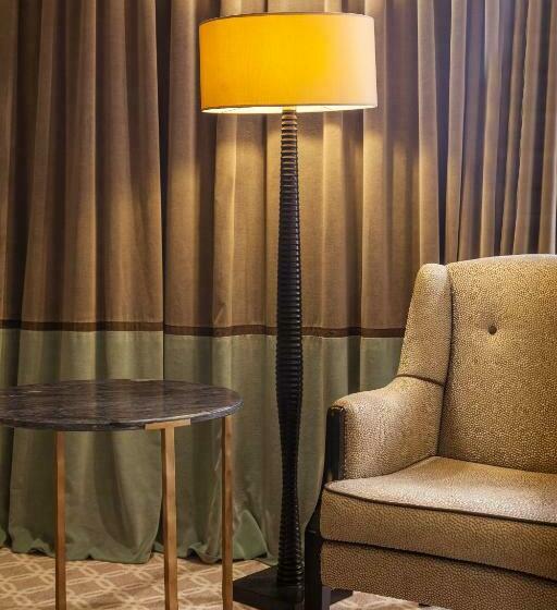 スタンダードシティビュールーム, Bahia