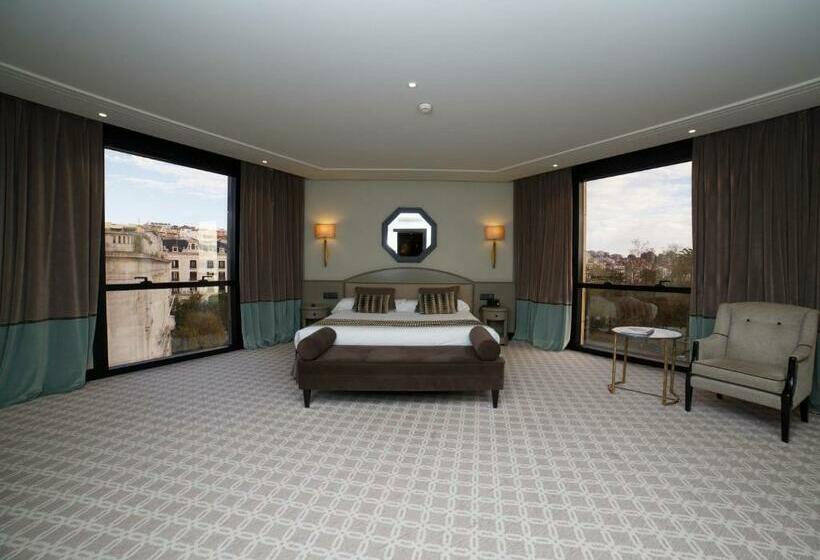 ジュニアスイート, Bahia