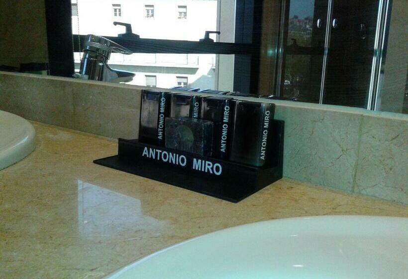 ジュニアスイート, Bahia