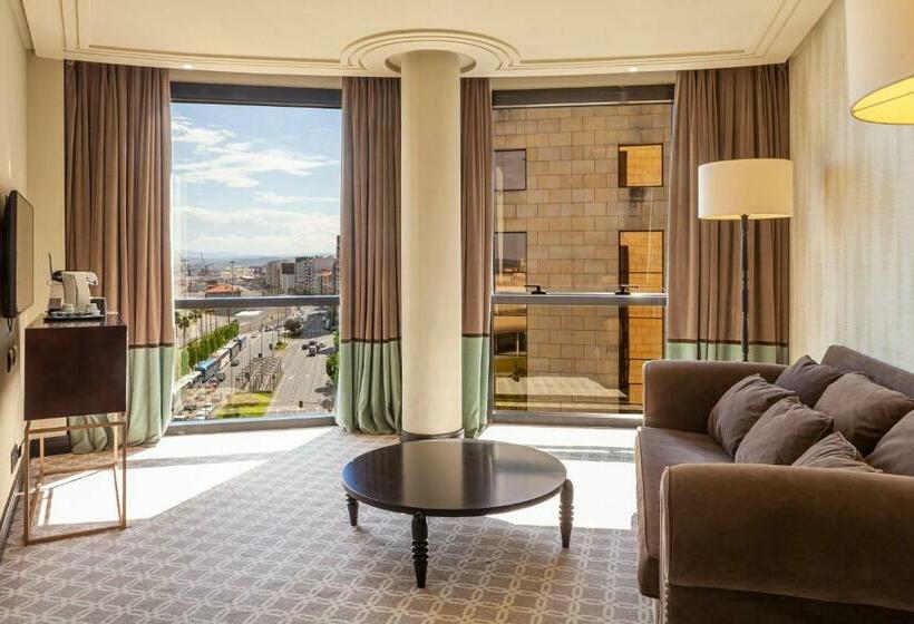 ジュニアスイート, Bahia