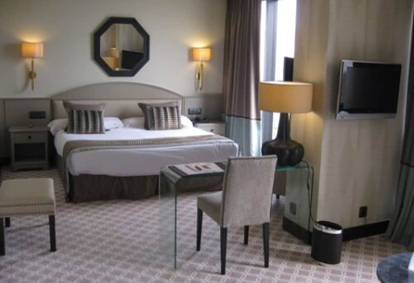 スーペリアールーム, Bahia