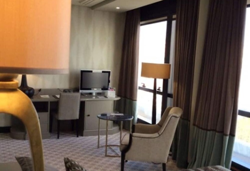 スーペリアールーム, Bahia