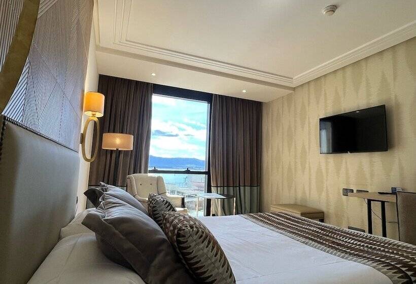 オーシャンビュースタンダードルーム, Bahia