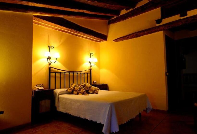 اتاق استاندارد, Caserón De La Fuente