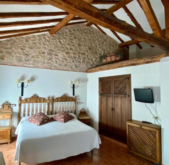 اتاق سوپریور, Caserón De La Fuente