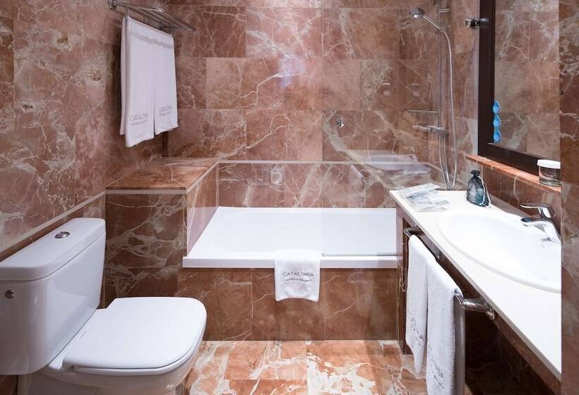 Номер Стандарт Трехместный, Catalonia Portal de L' Angel