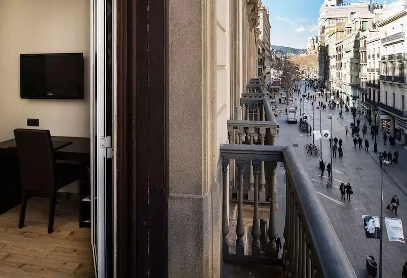 اتاق استاندارد با بالکن, Catalonia Portal de L' Angel