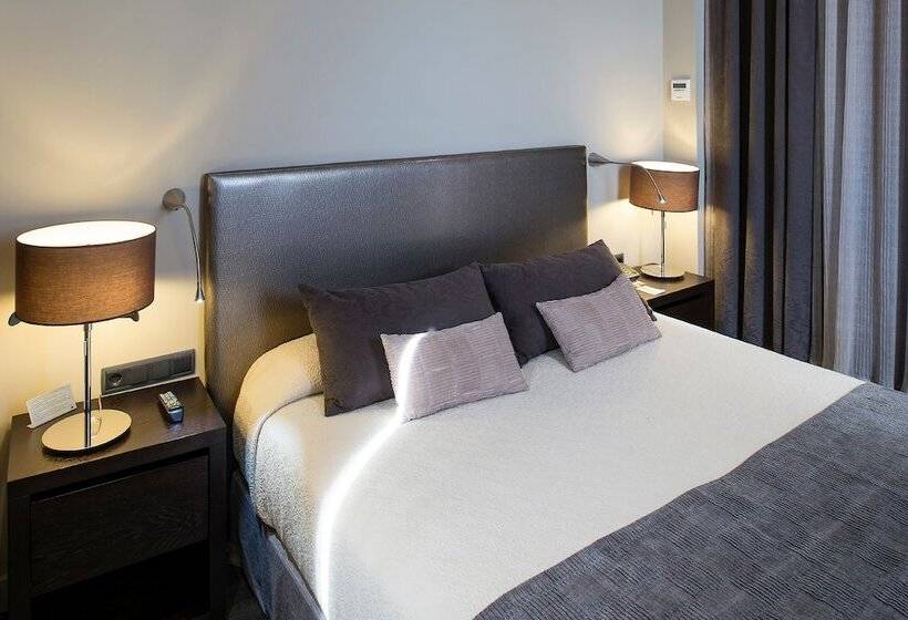 Люкс, Catalonia Portal de L' Angel