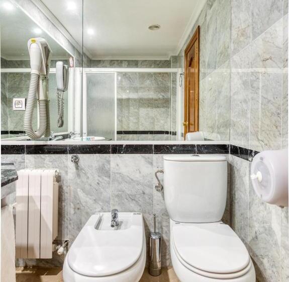 חדר סטנדרט, Emperatriz Iii